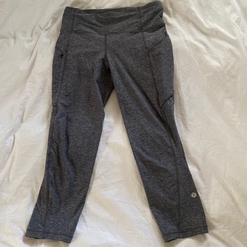 lulu lemon leggings size 6
